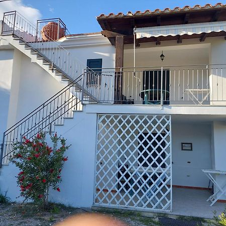 Deiana'S Apartment - Cardedu Beachside Bagian luar foto