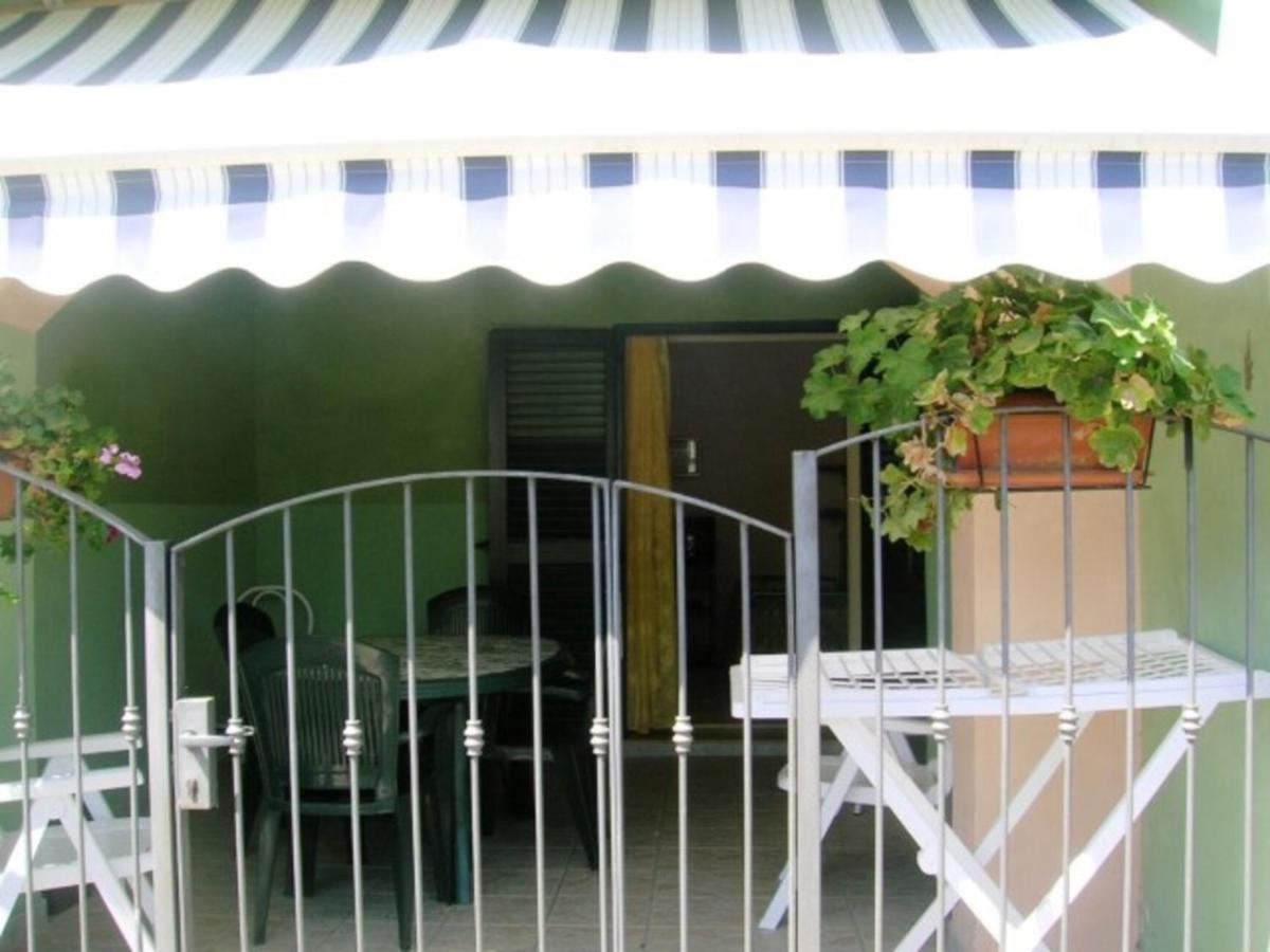 Deiana'S Apartment - Cardedu Beachside Bagian luar foto
