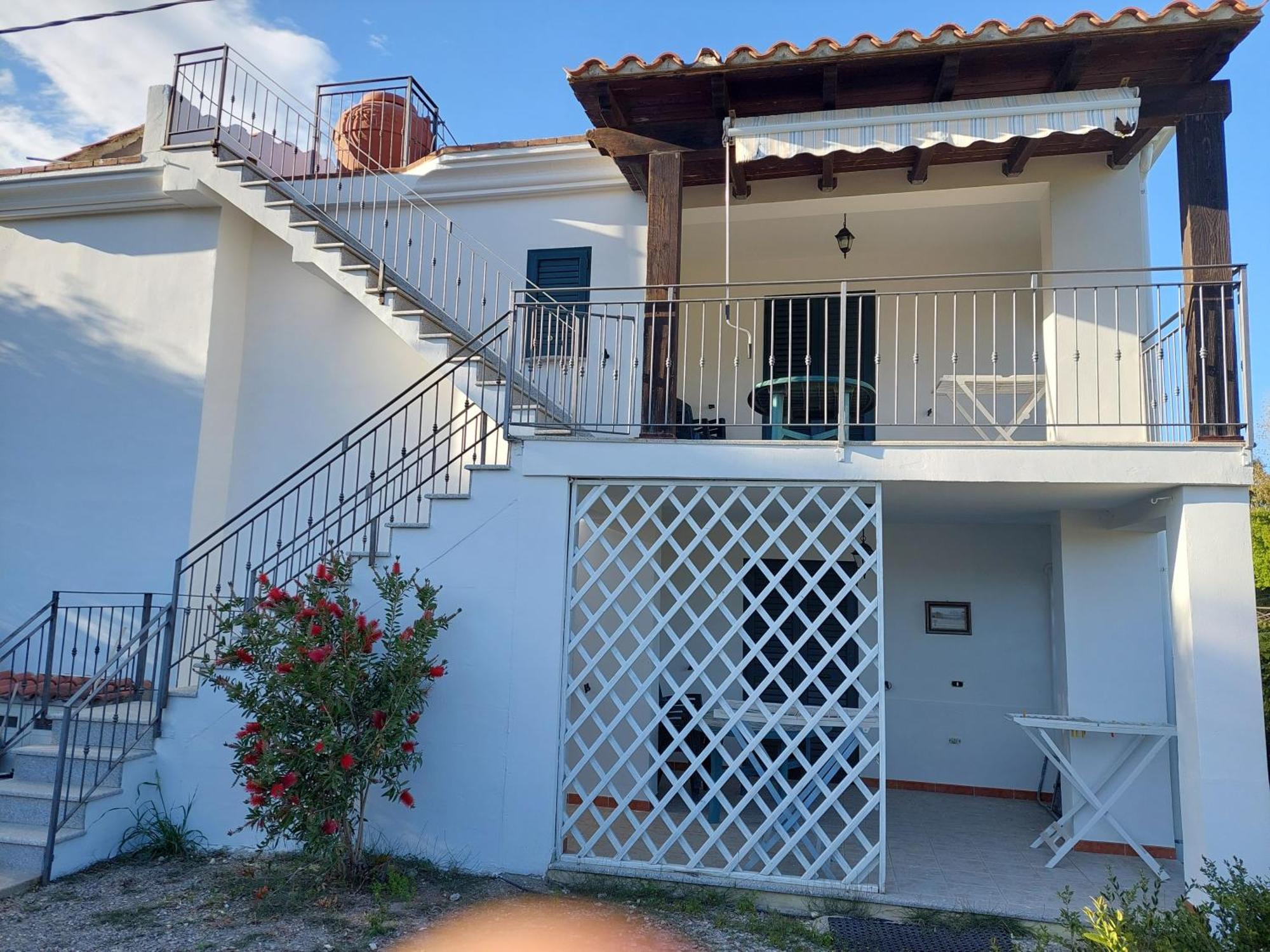 Deiana'S Apartment - Cardedu Beachside Bagian luar foto